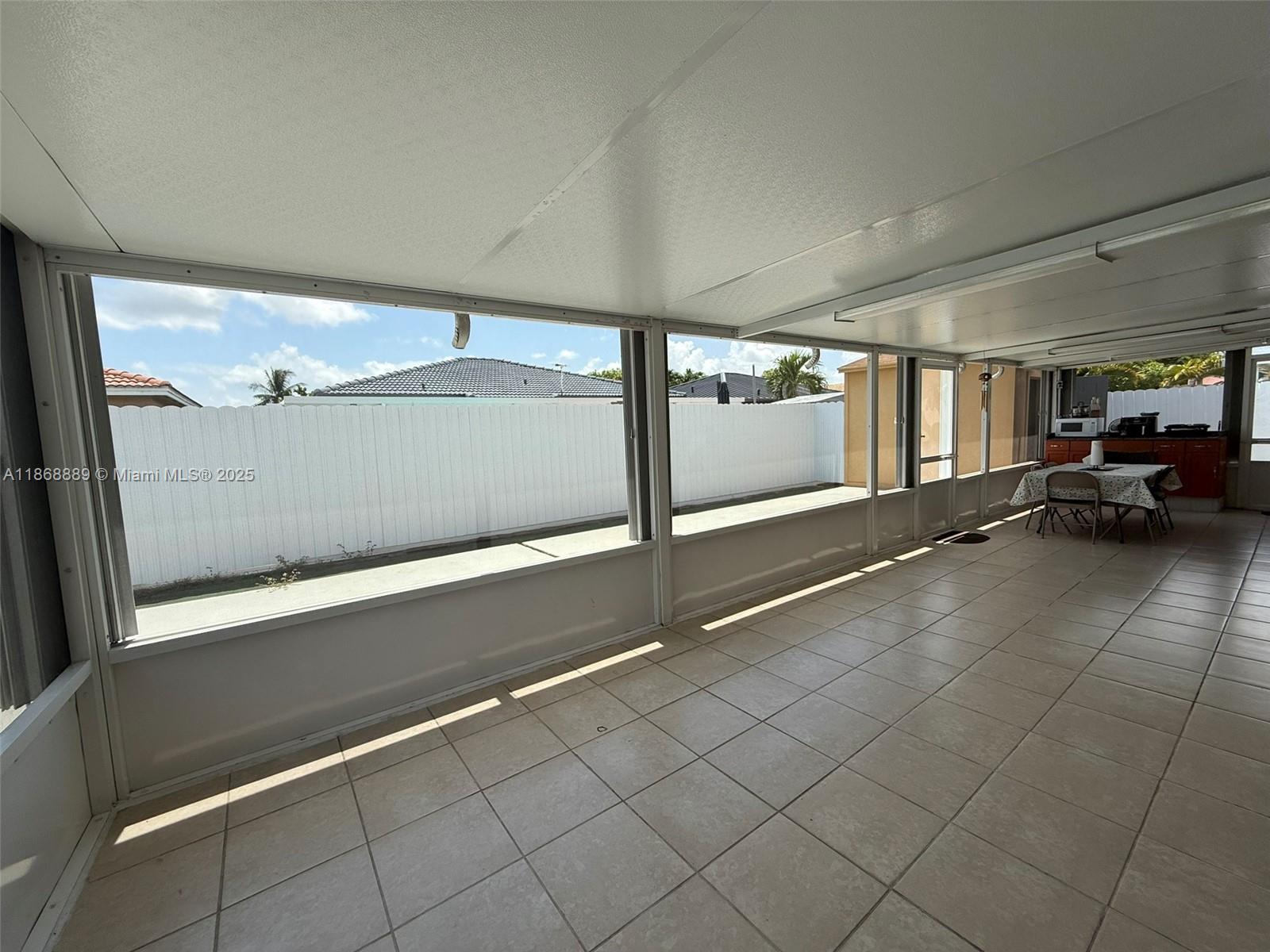 ACAPULCO SUB - Residential