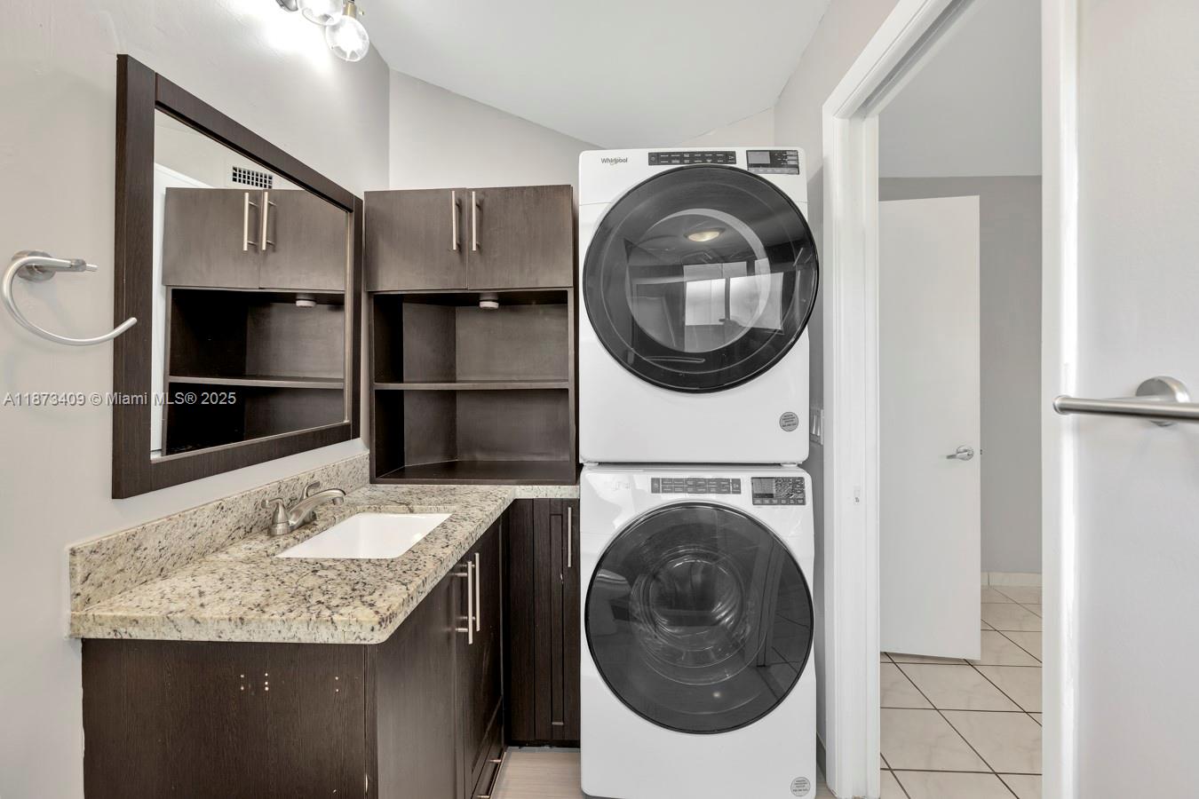 CELEBRATION POINT CONDO - Residential