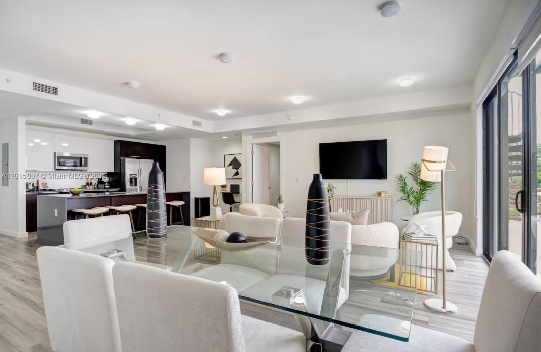 2955 S Bird Ave PH-A