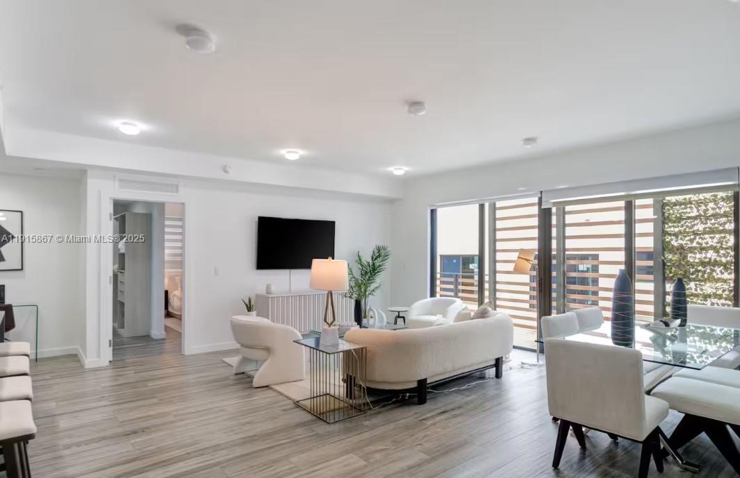 2955 S Bird Ave PH-A