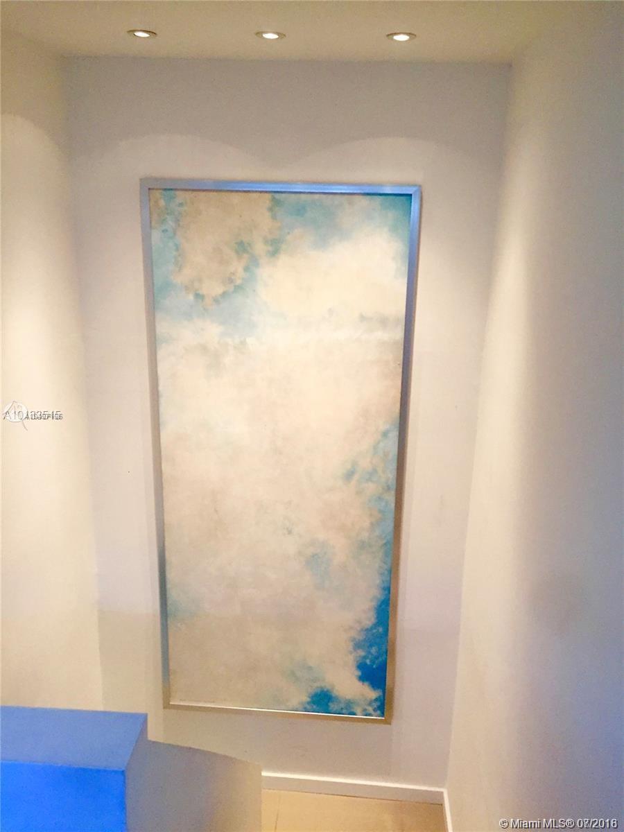 SHADYWOOD VILLAS - Residential