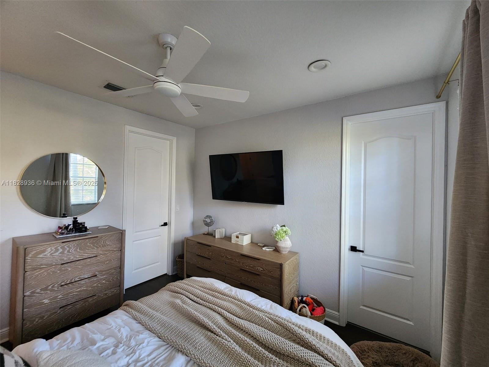 MEADOW PINES - Residential