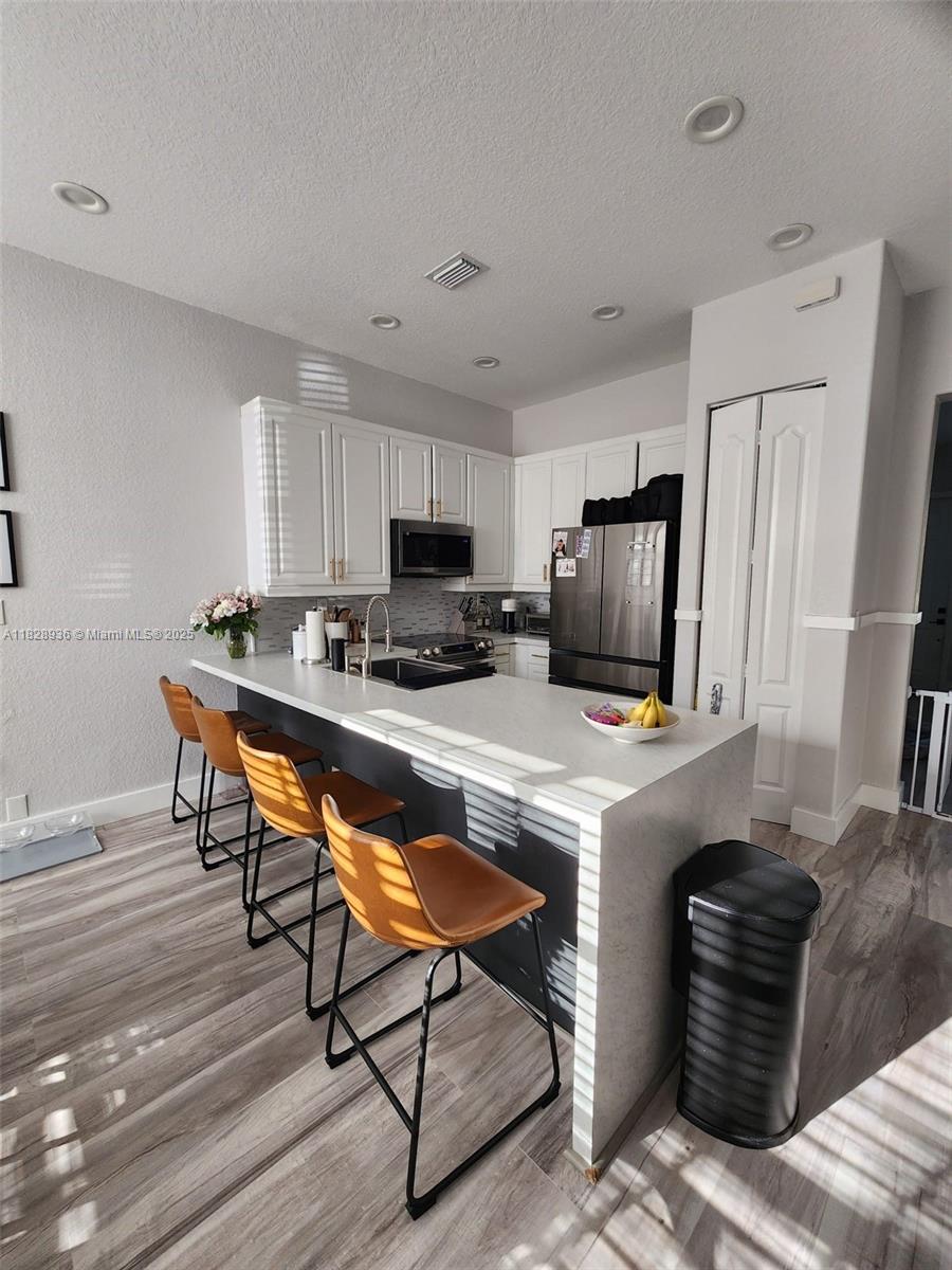 MEADOW PINES - Residential