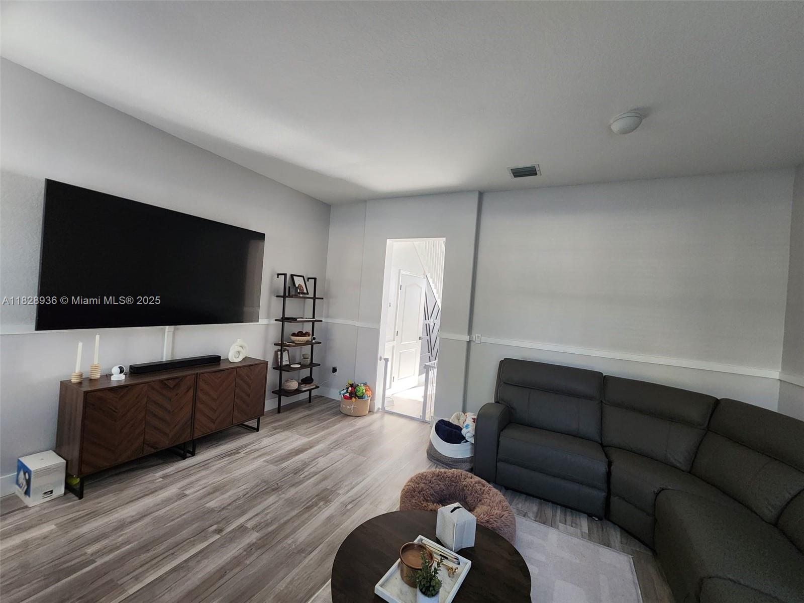 MEADOW PINES - Residential