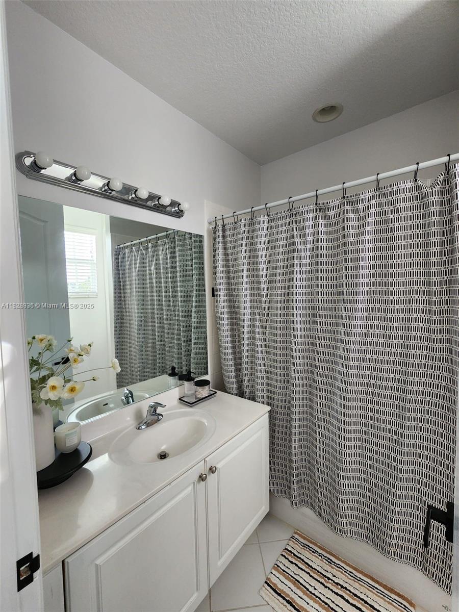 MEADOW PINES - Residential