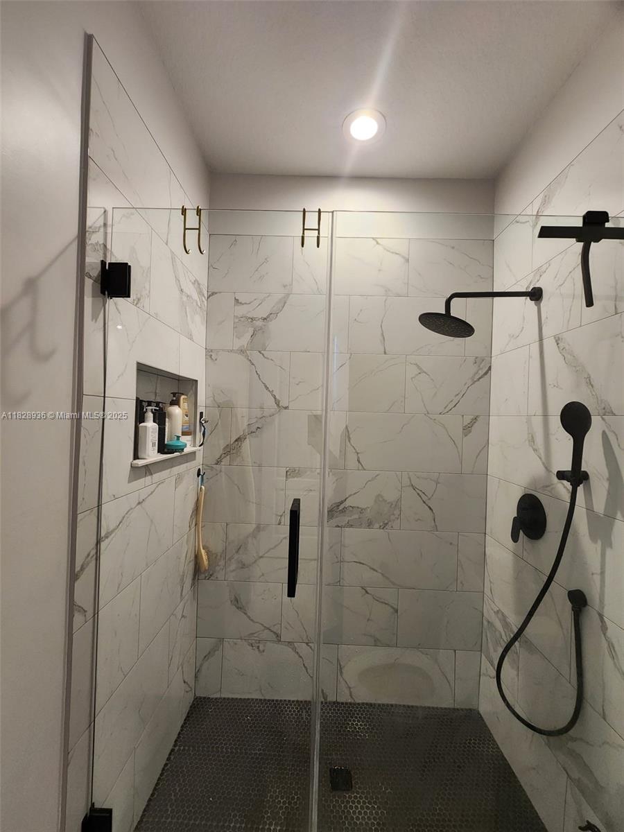 MEADOW PINES - Residential