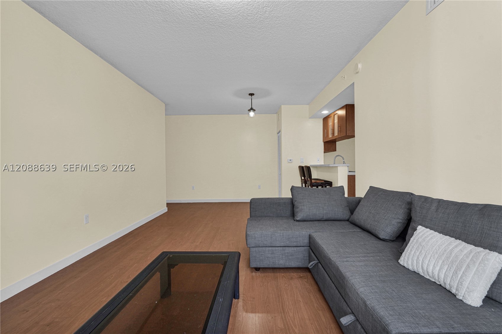 601 NE 23rd St 901