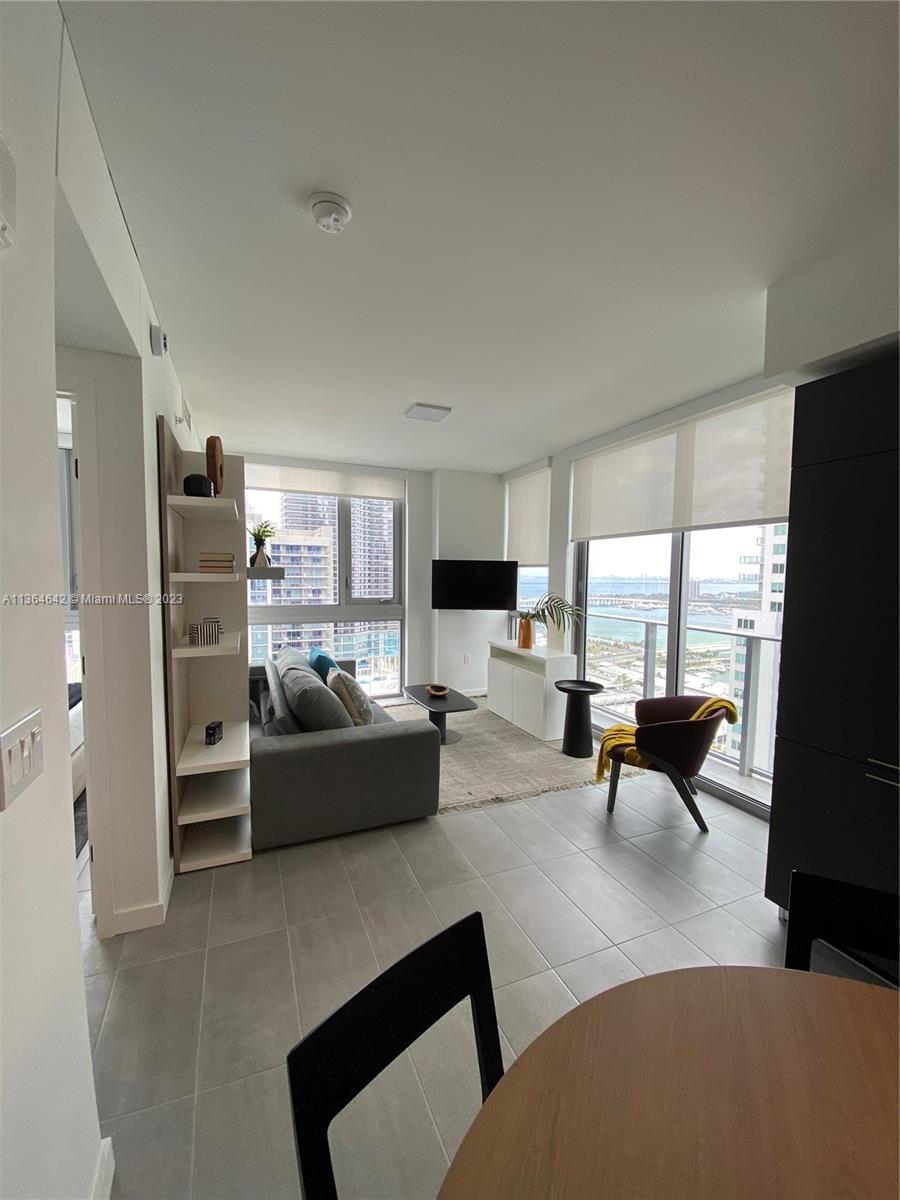 227 NE 2ND STREET CONDO - Residential Lease