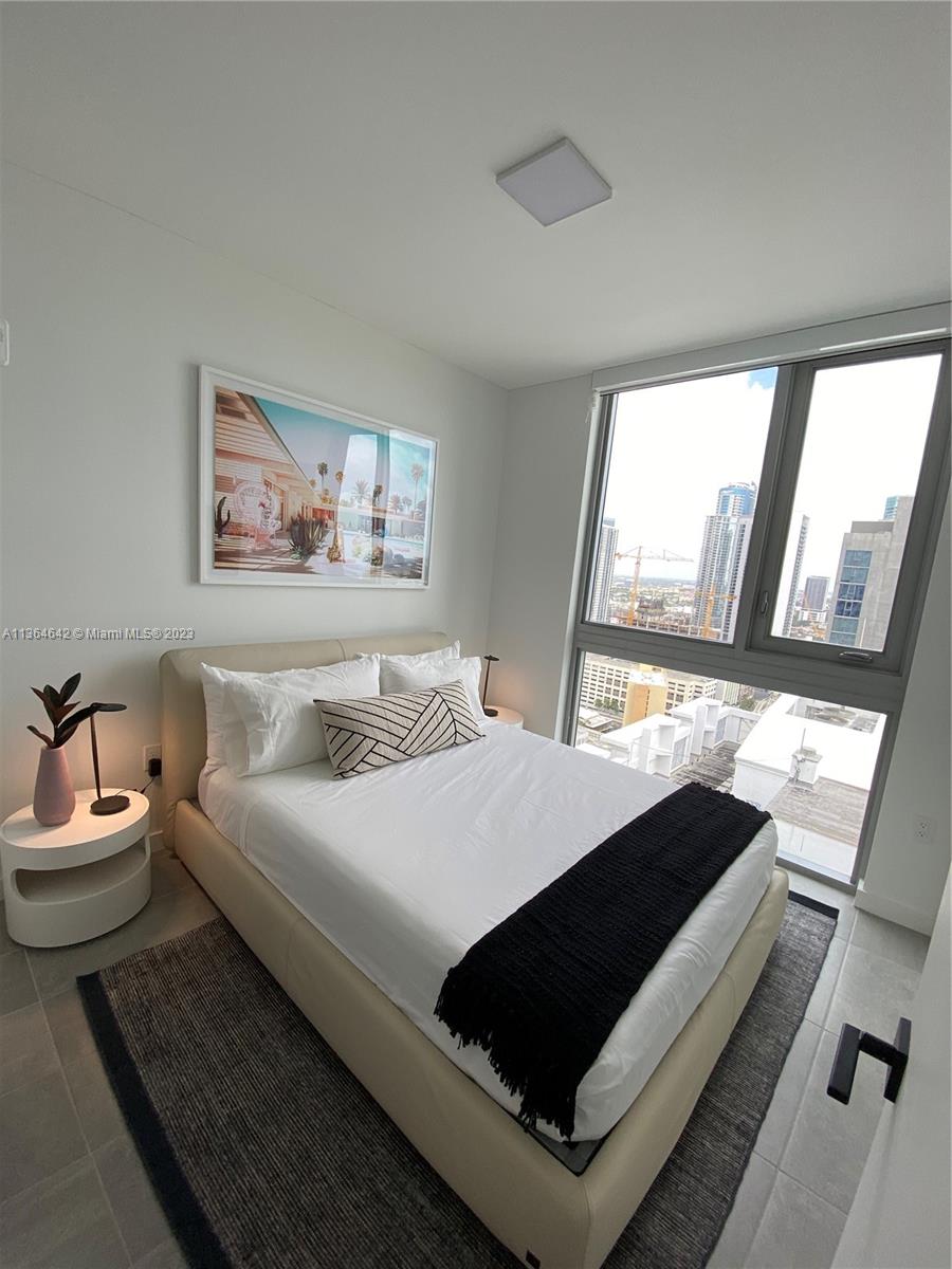 227 NE 2ND STREET CONDO - Residential Lease
