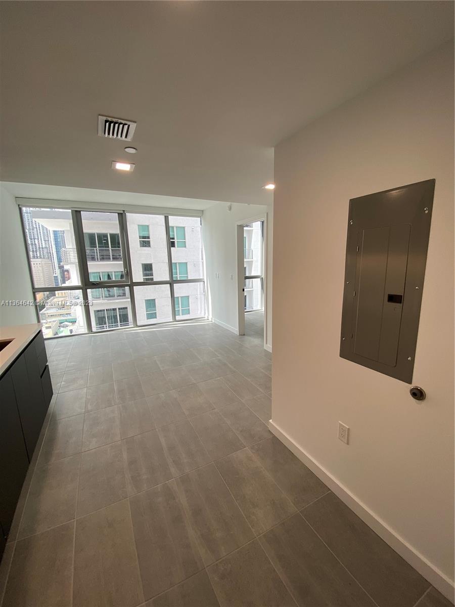 227 NE 2ND STREET CONDO - Residential Lease