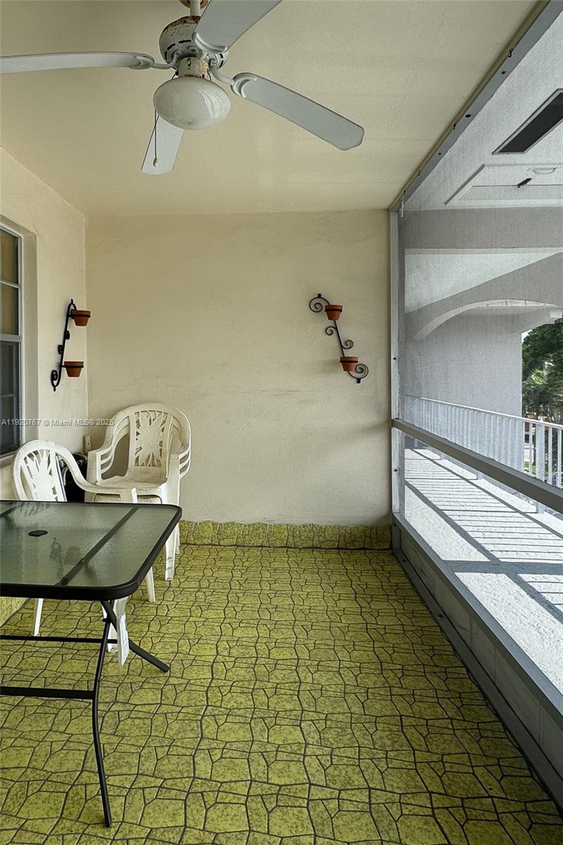 PARADISE VILLAS CONDO - Residential