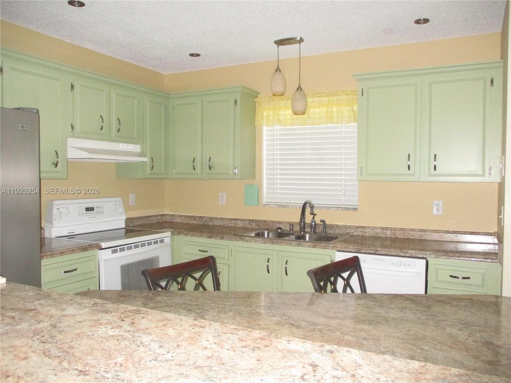 Photo of 6531 SE Federal Hwy #Q107, Stuart, FL 34997 (MLS # A11923254)