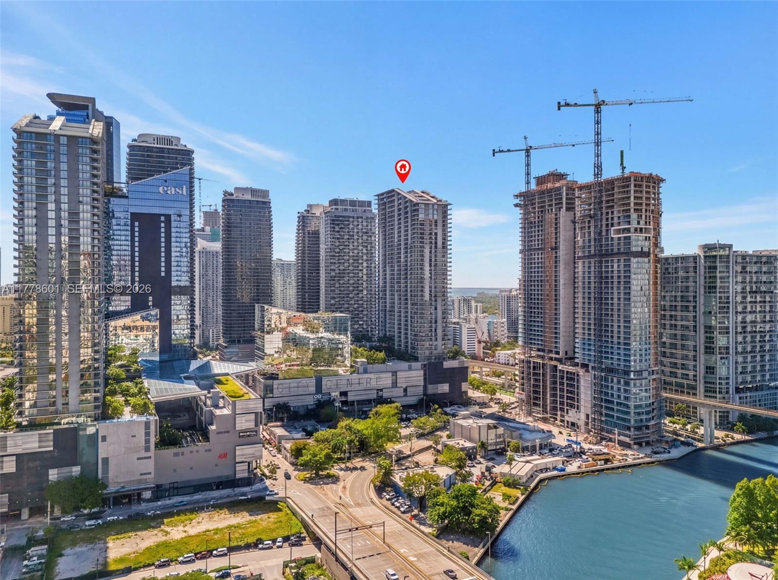 RISE CONDO - Residential