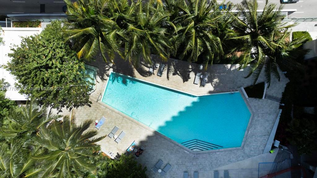 RISE CONDO - Residential