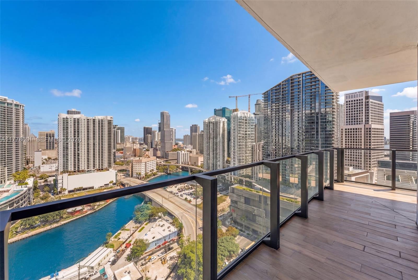 RISE CONDO - Residential