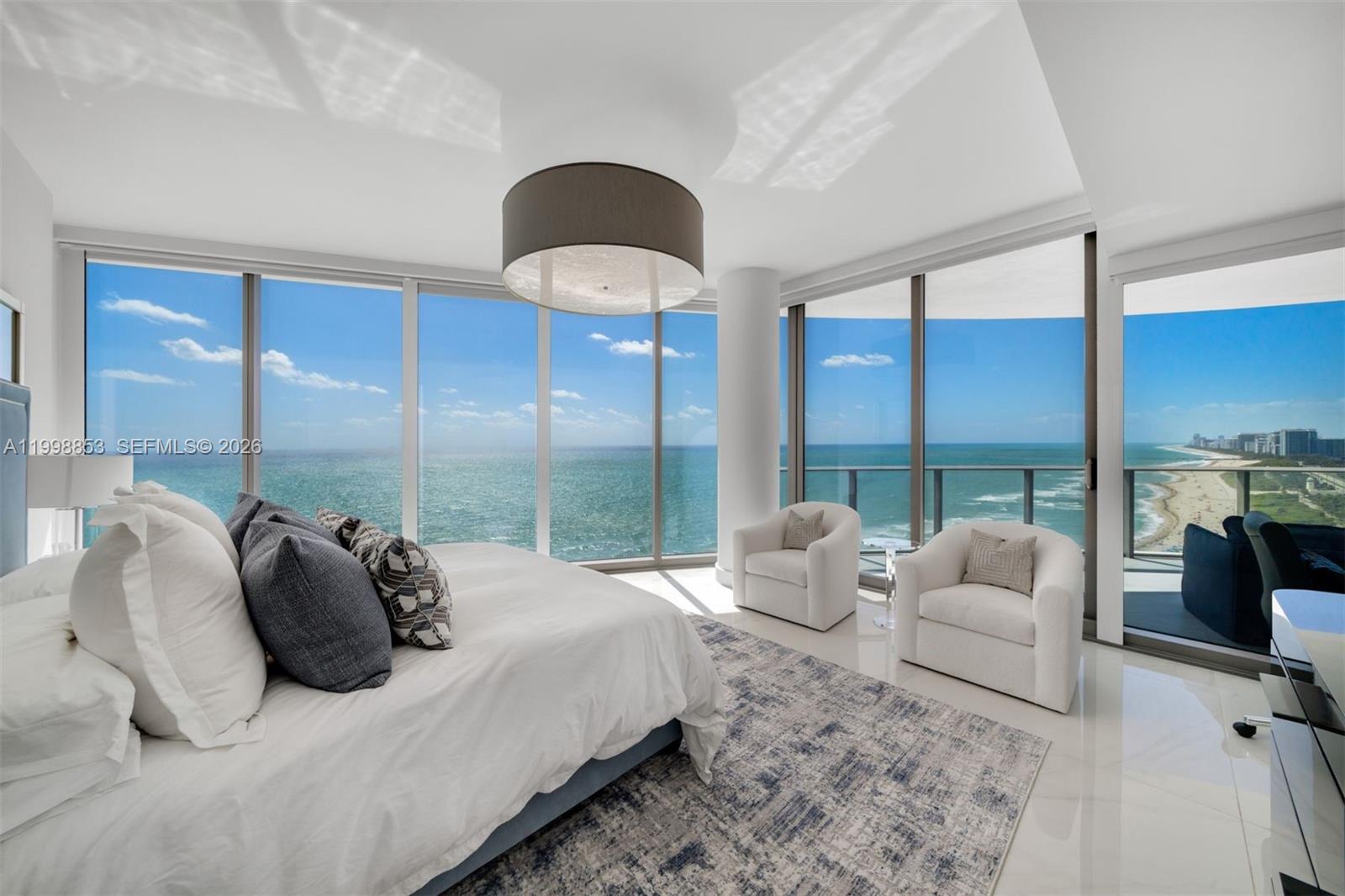 Ritz Carlton - Residential