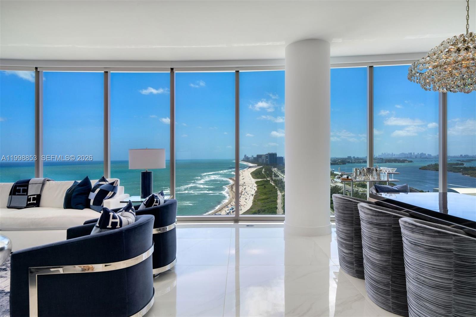 15701 Collins Ave 2005