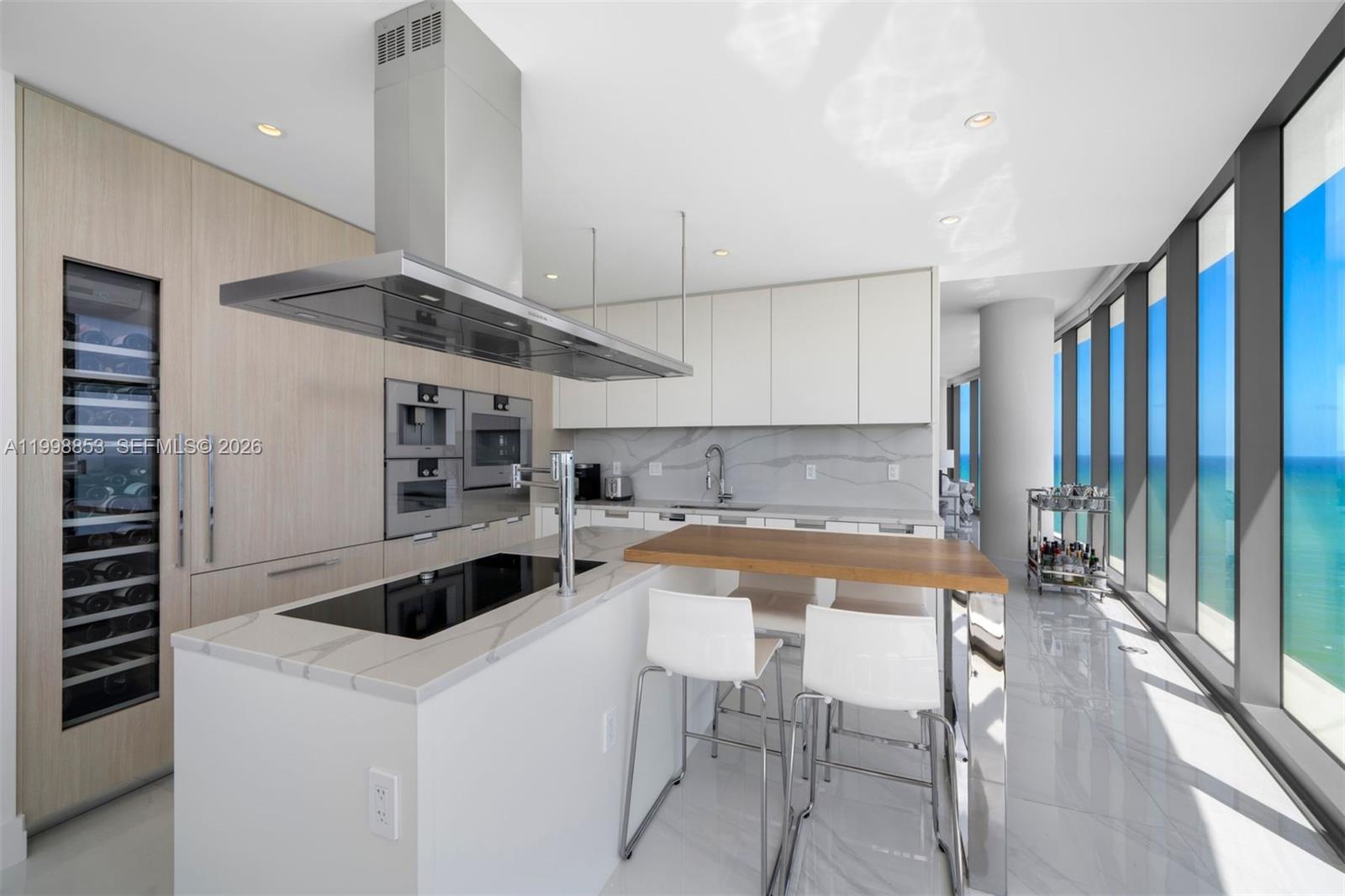 Ritz Carlton - Residential