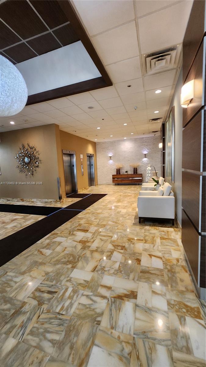 9500 OCEANS CONDO - Residential