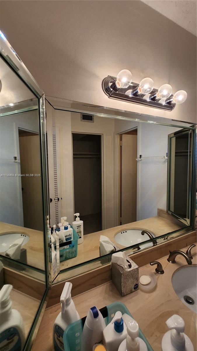 9500 OCEANS CONDO - Residential