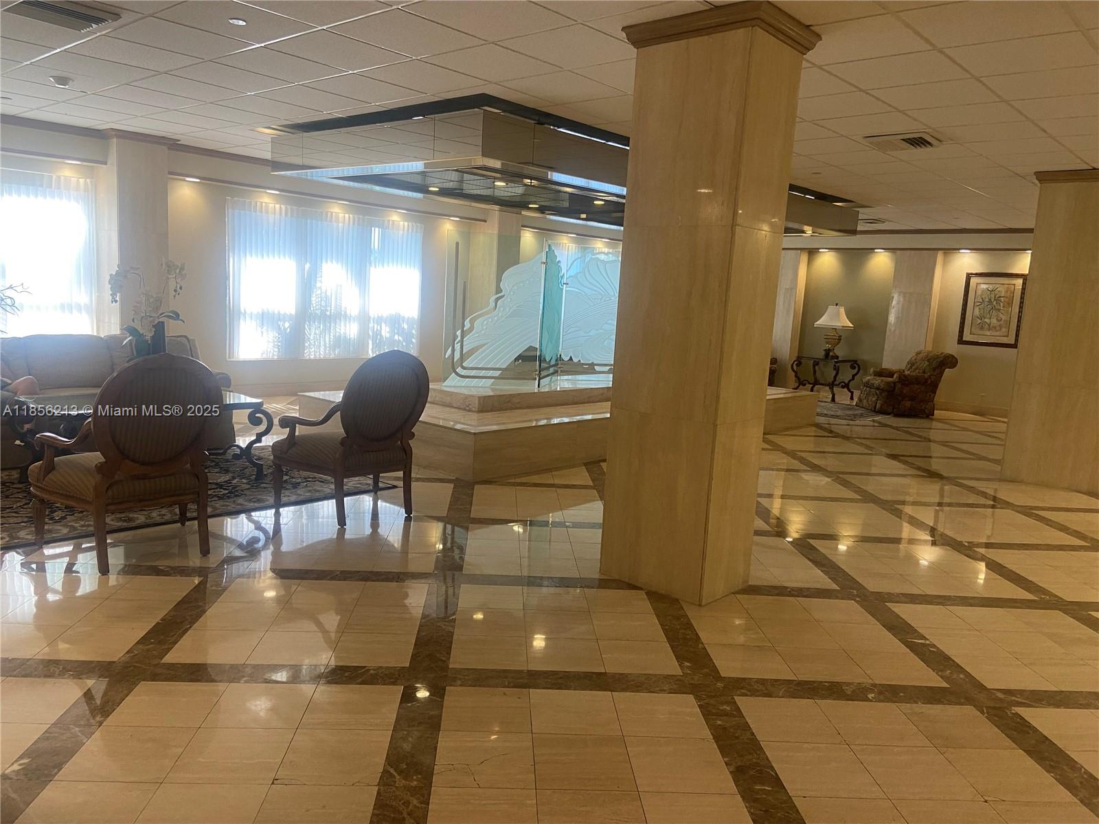 HAMPTON BEACH CLUB CONDO - Residential Lease