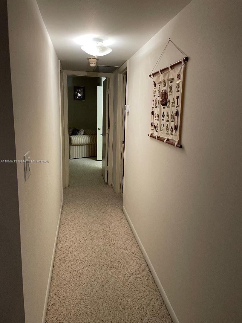 HAMPTON BEACH CLUB CONDO - Residential Lease