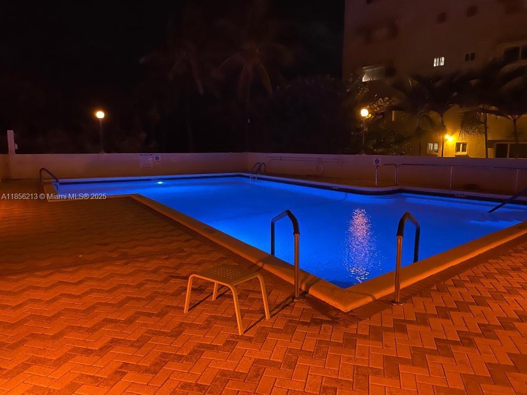 HAMPTON BEACH CLUB CONDO - Residential Lease