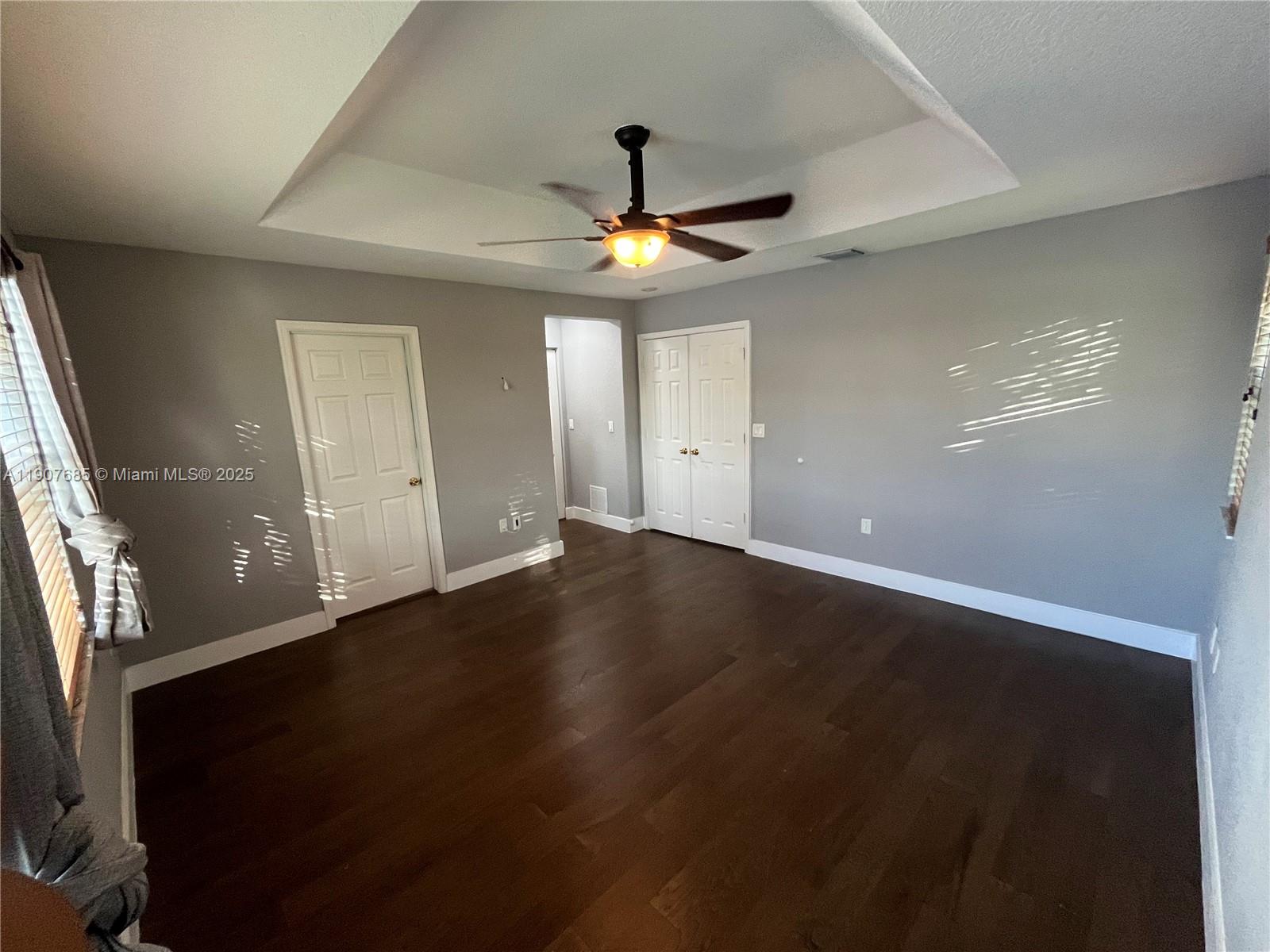 RIVIERA ISLES IV - Residential Lease