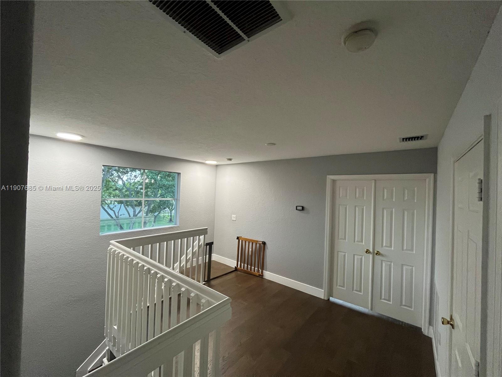 RIVIERA ISLES IV - Residential Lease