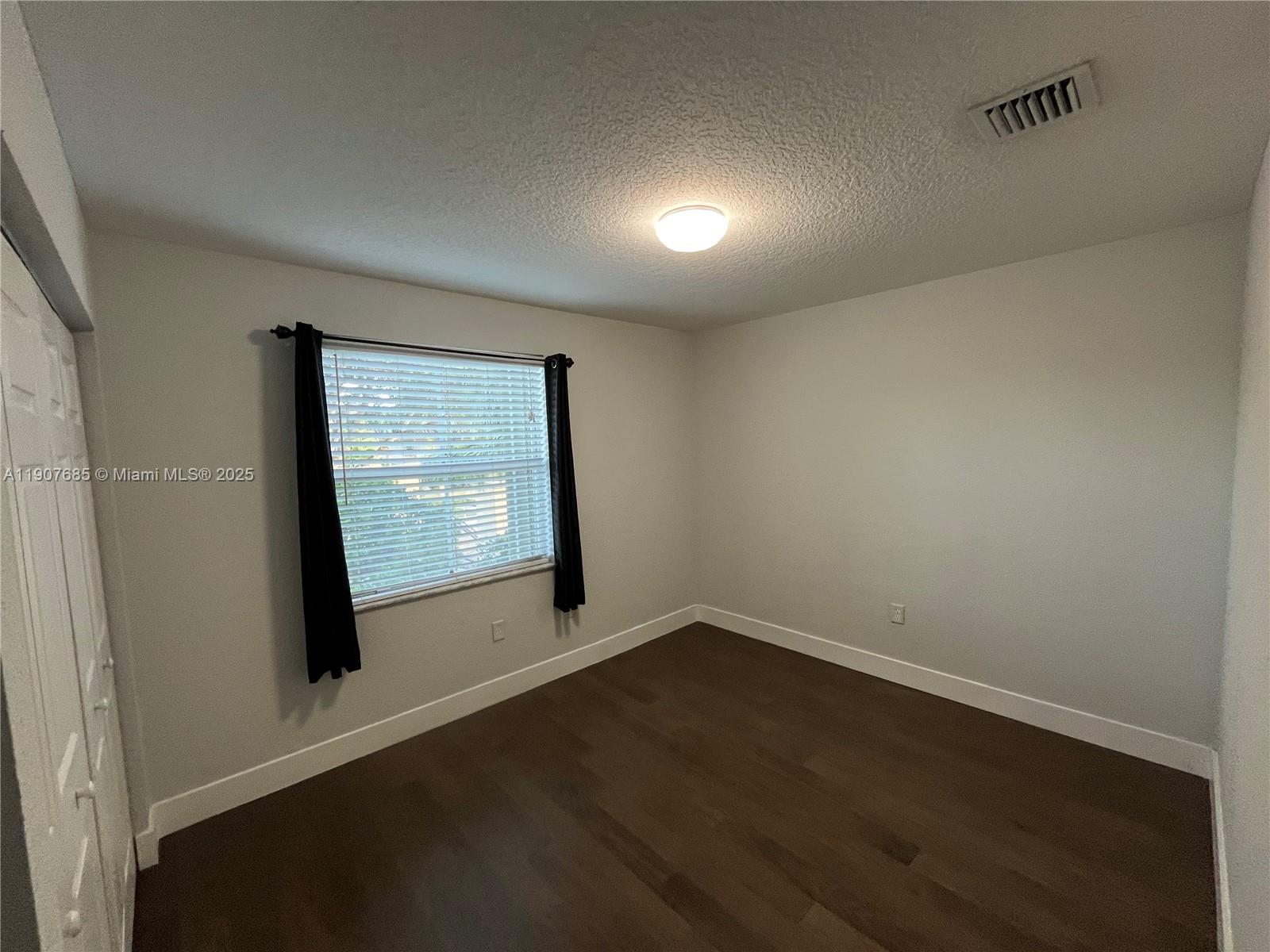 RIVIERA ISLES IV - Residential Lease