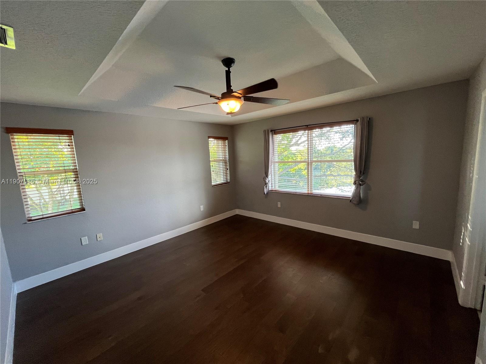 RIVIERA ISLES IV - Residential Lease