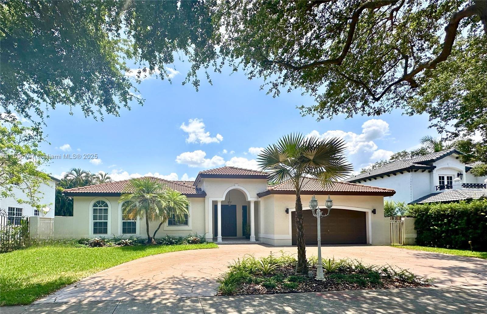 Rental Property at 16211 Nw 84th Ct 16211, Miami Lakes, Miami-Dade County, Florida - Bedrooms: 4 
Bathrooms: 2  - $6,000 MO.