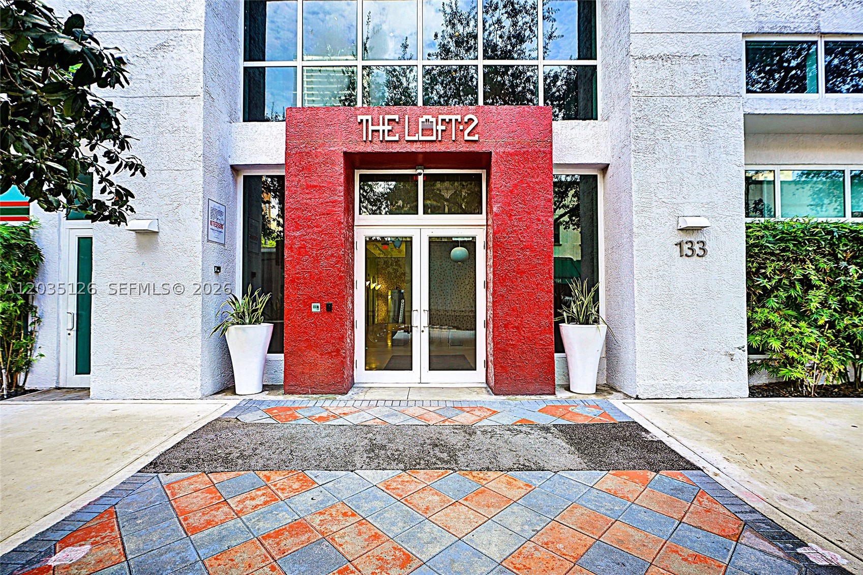 133 NE 2nd Ave 1013