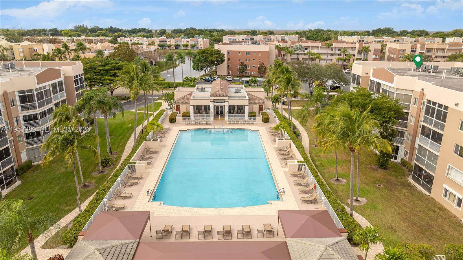 GRANVILLE CONDOMINIUM E - Residential