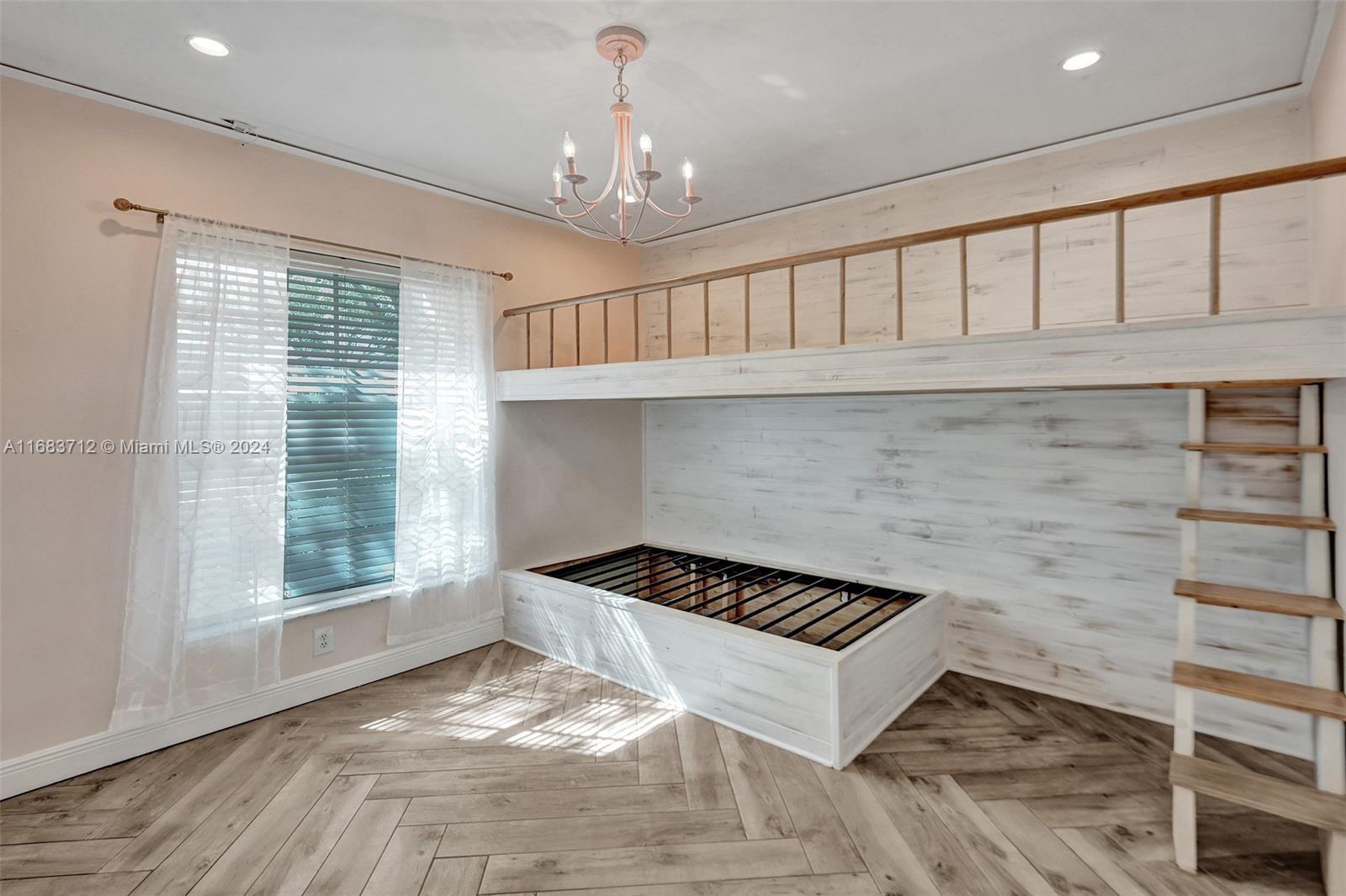 TURTLE RUN - Residential