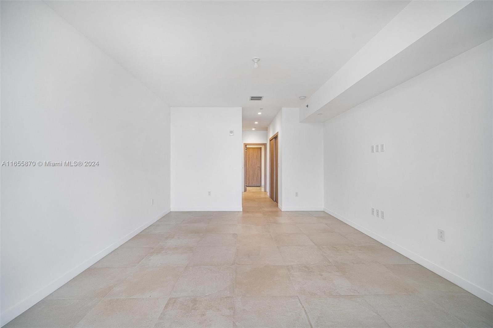 Onda Residences - Residential