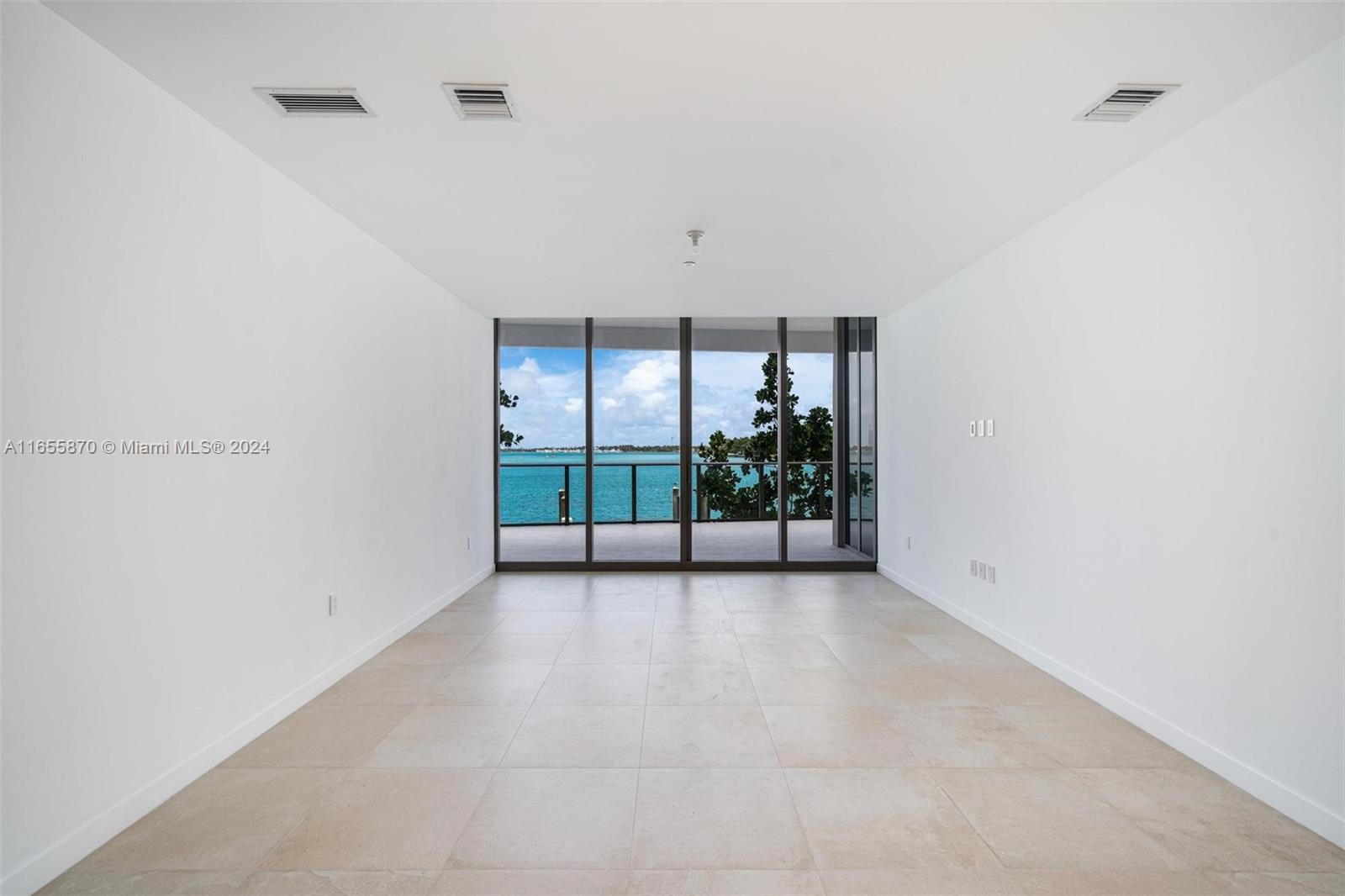 Onda Residences - Residential
