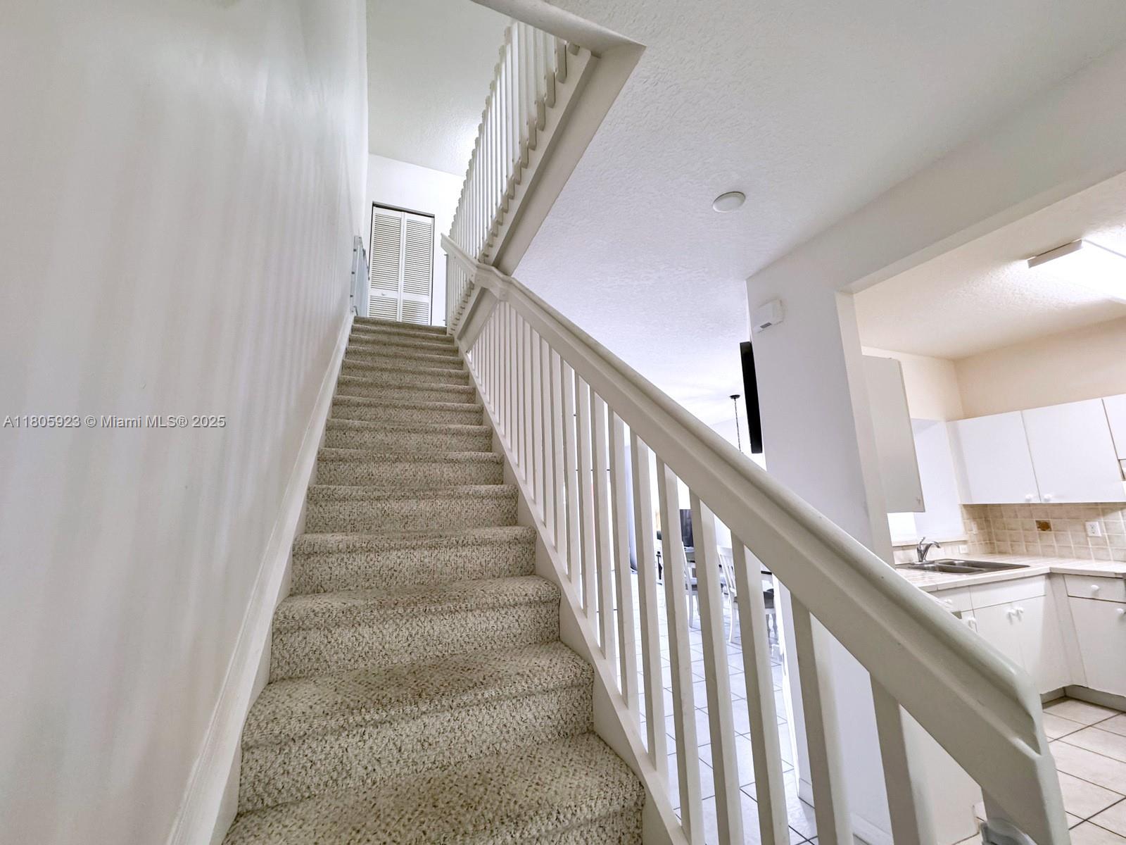 MONTE CARLO TOWNHOMES - Residential