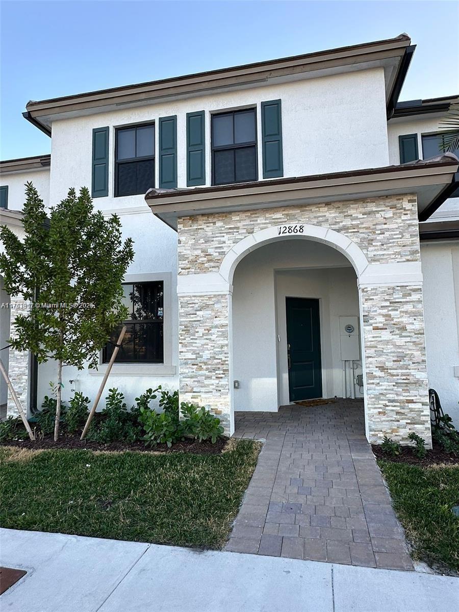 12868 Sw 232nd Ter, Homestead, Miami-Dade County, Florida - 3 Bedrooms  
3 Bathrooms - 