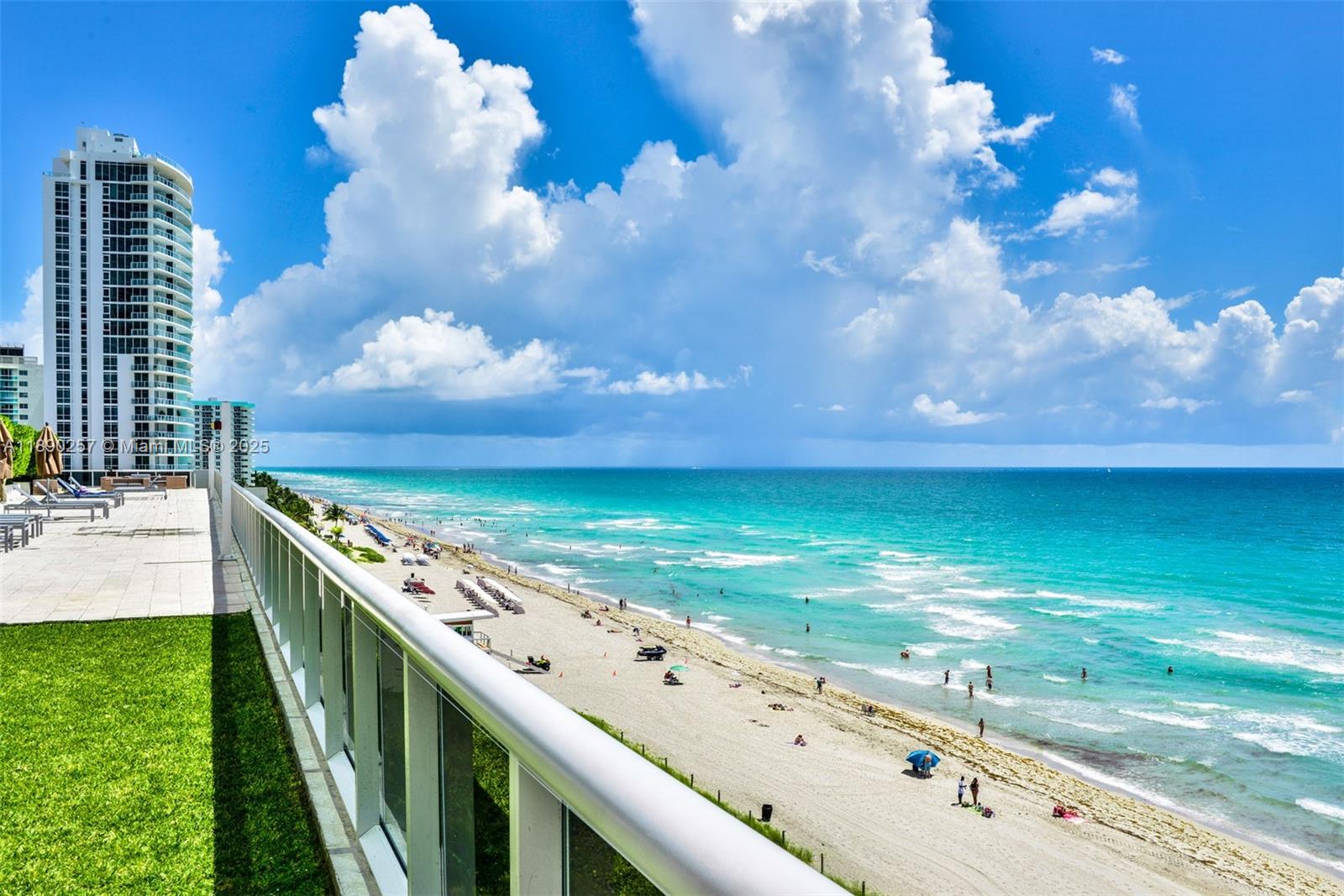 BEACH CLUB CONDO - Residential Lease