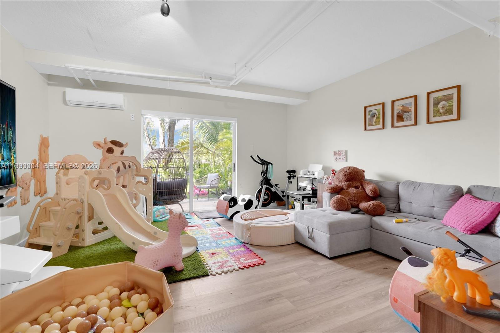 THE PRESERVE CONDO - Residential