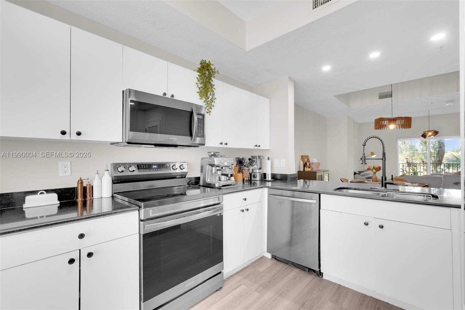 THE PRESERVE CONDO - Residential