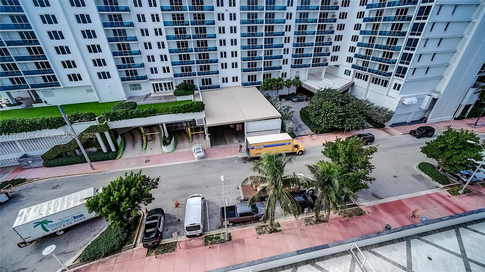 THE RIVIERA CONDO - Residential Lease