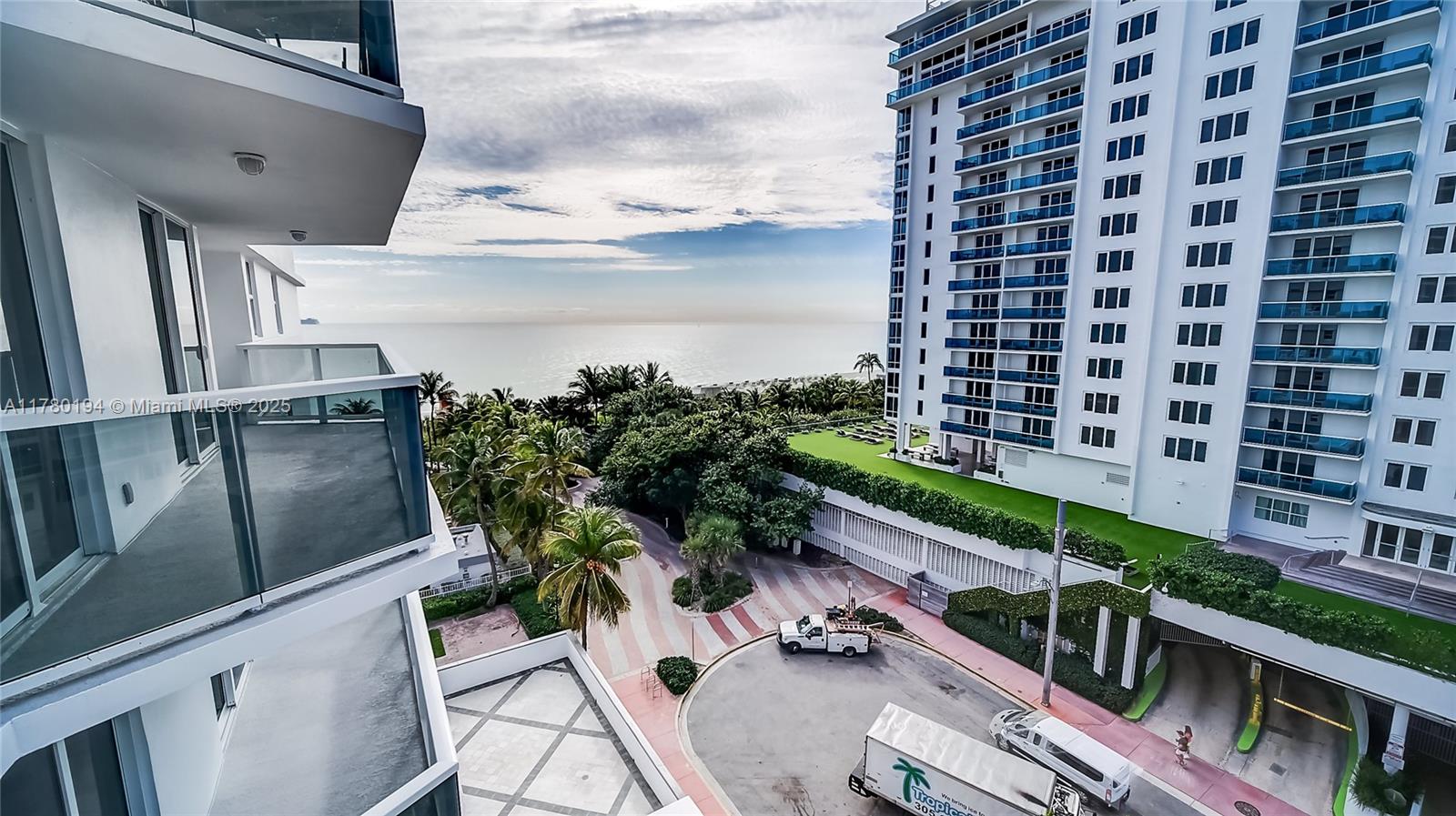 THE RIVIERA CONDO - Residential Lease