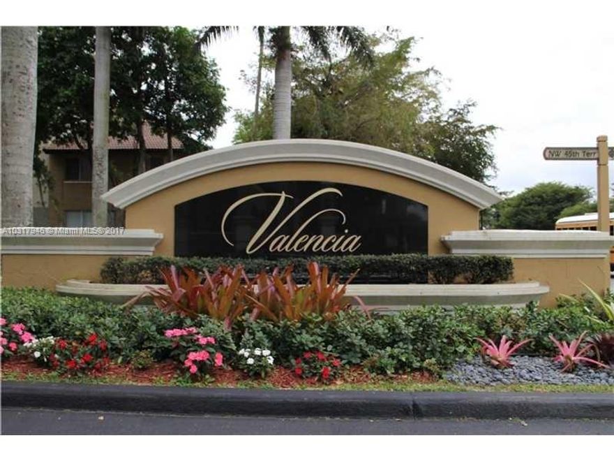 BEATIFUL AND RENOVATED 1/1 CONDO IN HEART OF DORAL. UNIT HAS A BALCONY AND AN AMAIZING LAKE VIEW. KITCHEN HAS STAINLESS STEEL APPLIANCES, NEW WASHER AND DRYER INSIDE UNIT., ACCORDION SHUTTERS. COMPLEX INCLUDING MEMBERSHIP TO THE AMAIZING DORAL COUNTRY PARK GOLF & CLUB, TENNIS COURTS, PLAYGROUND FOR THE KIDS, JACUZZI, POOL, GYM, BBQ AREA. CONVENIENTLY AND CENTRALLY LOCATED. UNIT NEAR MAJOR HIGHWAYS, MALLS, SHOPPING CENTERS, PARKS, RESTAURANTS, ATTRACTIONS AND MORE.