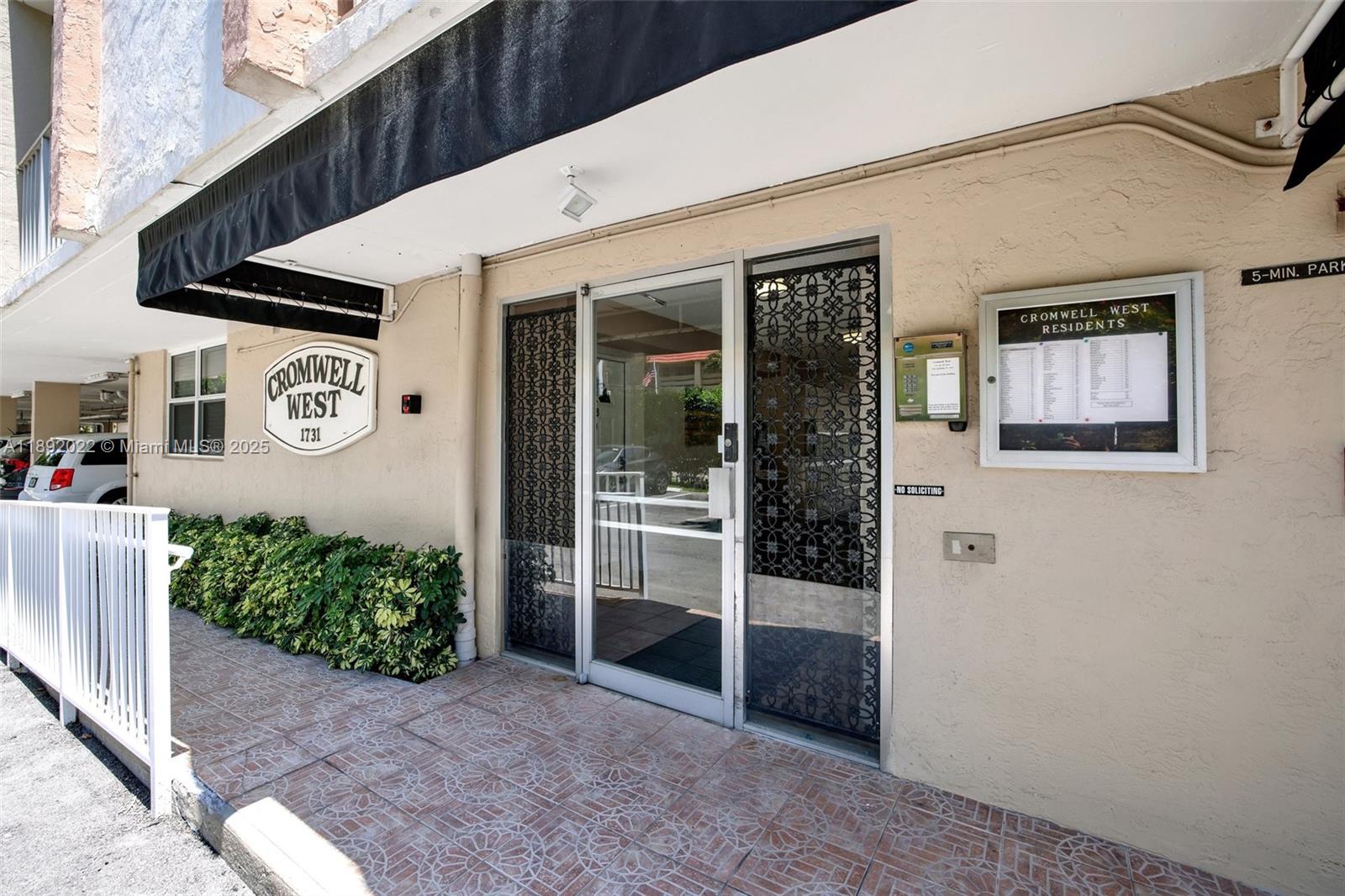CROMWELL WEST CONDO - Residential Lease
