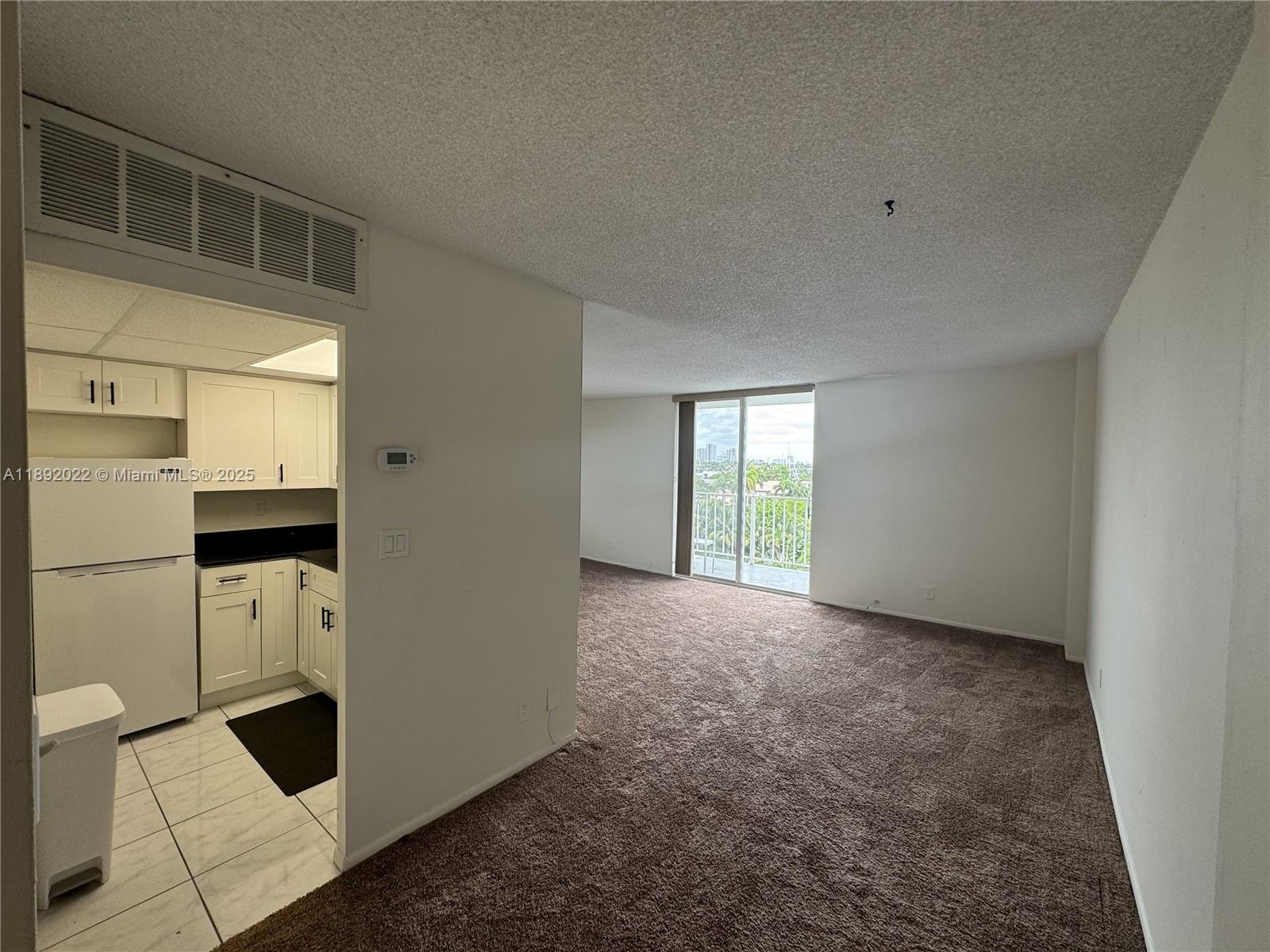 CROMWELL WEST CONDO - Residential Lease