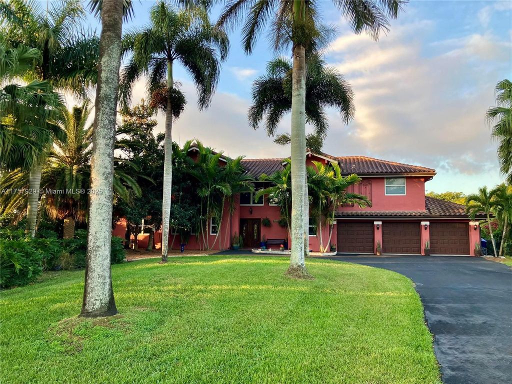 Photo of 20240 SW 50th Pl, Southwest Ranches, FL 33332 (MLS # A11757929)