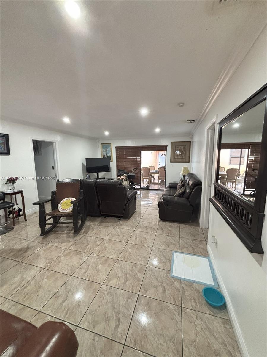 BEL-AIRE SEC 1 - Residential