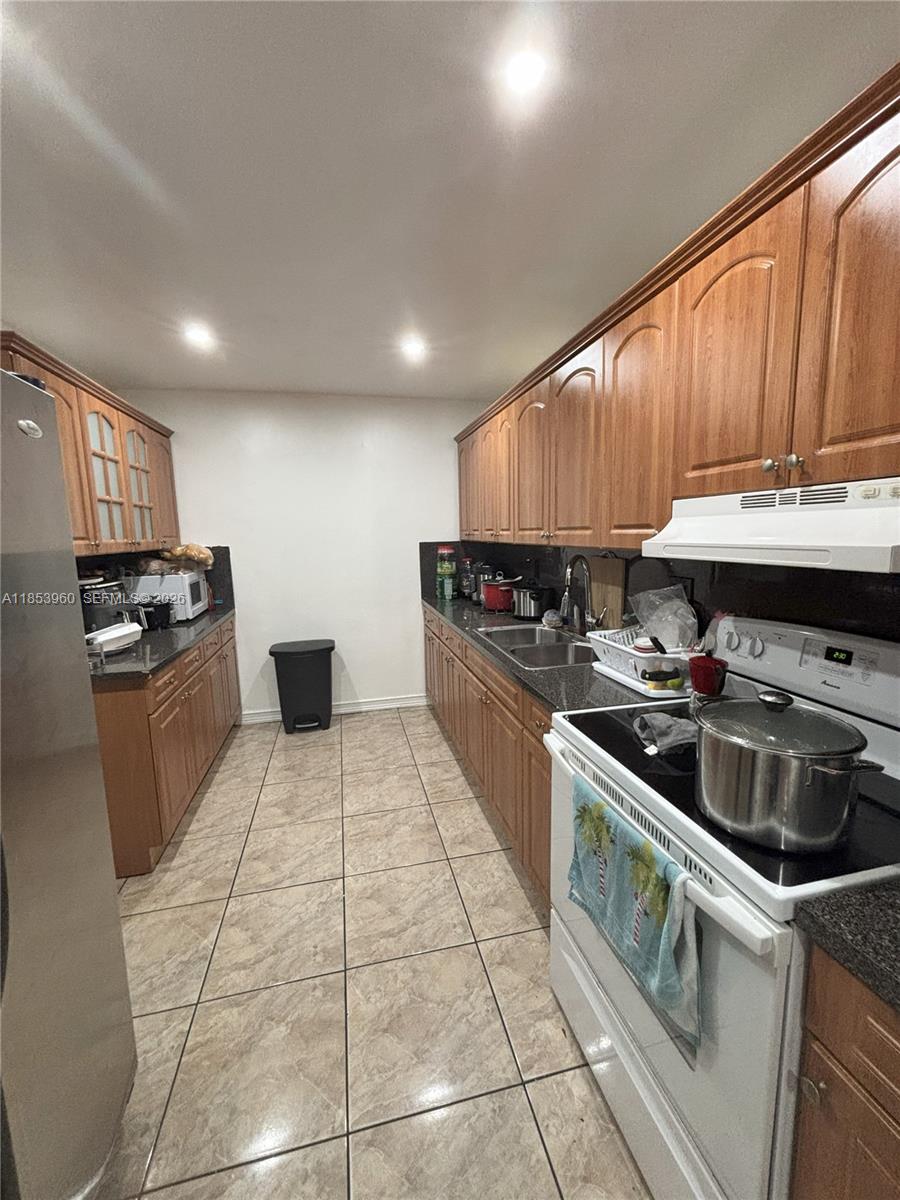 BEL-AIRE SEC 1 - Residential